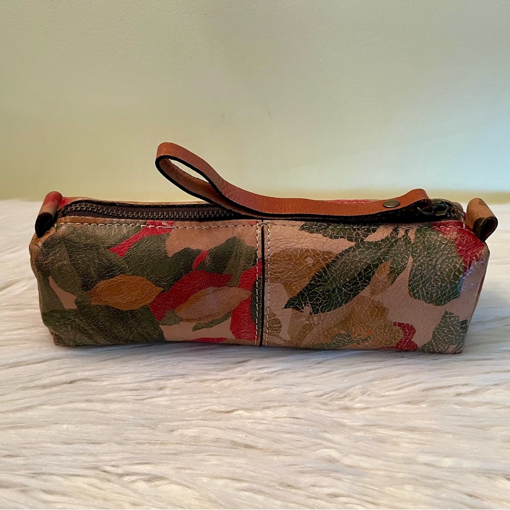 Patricia Nash Isla Oblong Spring Lily Leather Wristlet Case